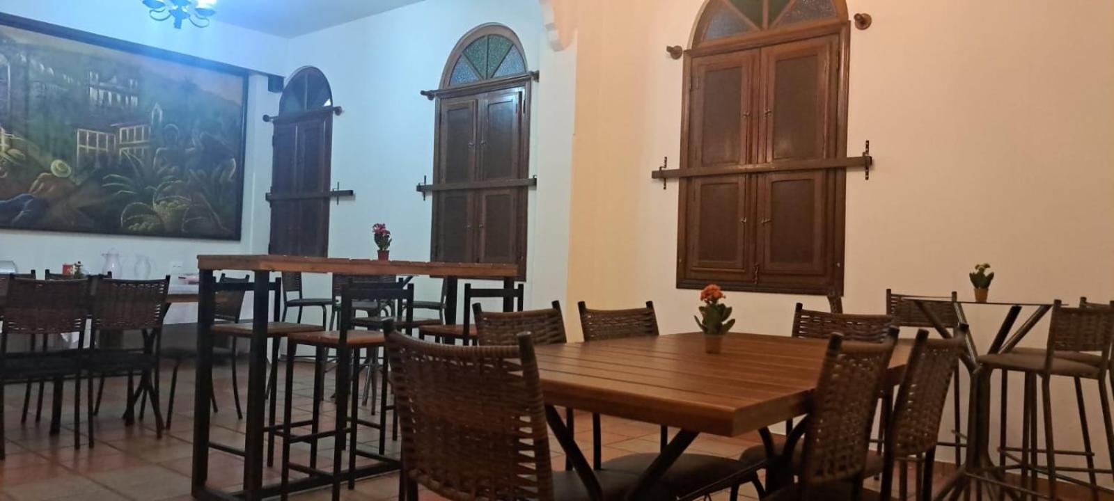 Pousada Economic Pitangui Pitangui  Ngoại thất bức ảnh